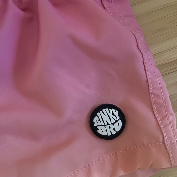 Binky Bros clothing lot, hat, tee shirt and swim shorts - Picture 3 of 6